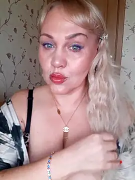 IsabellaBoni online show from 03.26.26