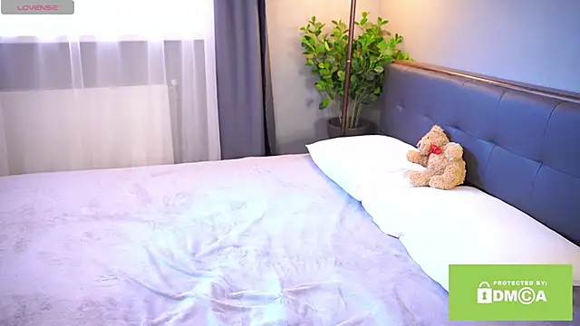 Bellacle online show from 02.24.25