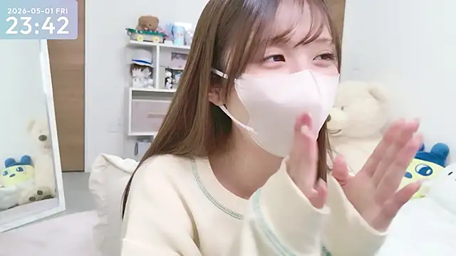 Snapshot of -SHINON- chatting on 05.01.26 -SHINON- online show from 05.01.26