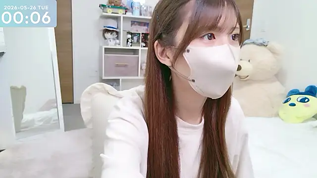 Snapshot of -SHINON- chatting on 05.25.26 -SHINON- online show from 05.25.26