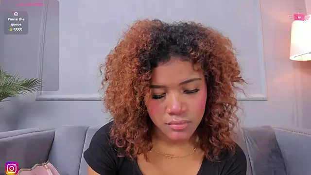 Isabellsmmith online show from 02.24.25