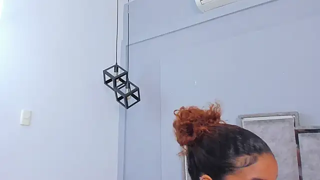 Isabellsmmith online show from 03.22.25