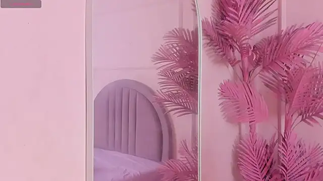 Isabellsmmith online show from 09.24.25