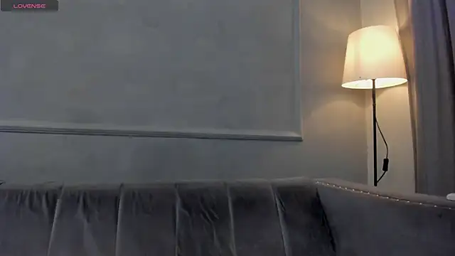 Isabellsmmith online show from 11.15.25