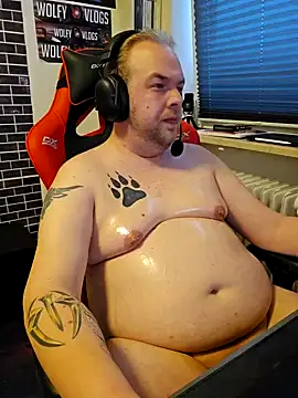 PupW0lfy online show from 02.03.25