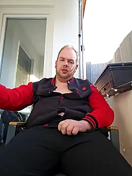 PupW0lfy online show from 02.10.25