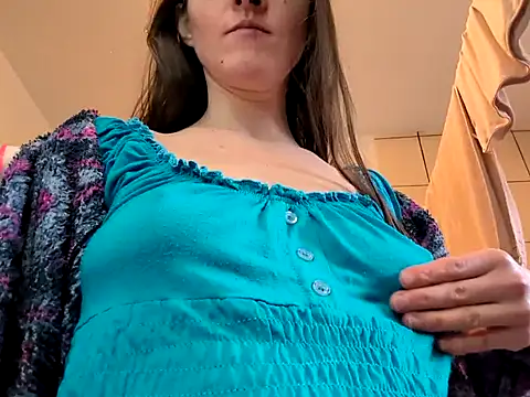 Snapshot of Milky_hairy_mommy chatting on 02.25.25 Milky hairy mommy online show from 02.25.25