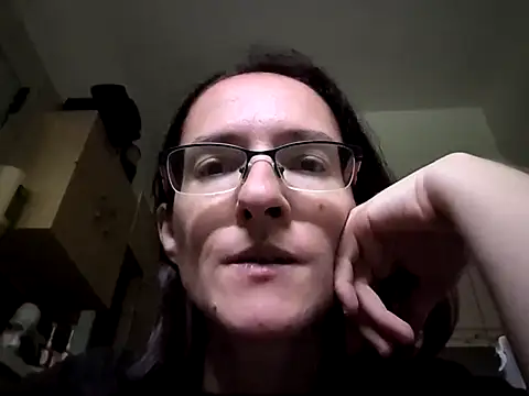 Snapshot of Milky_hairy_mommy chatting on 09.10.25 Milky hairy mommy online show from 09.10.25