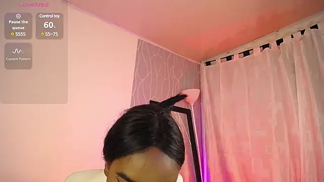 Snapshot of Britanymooree chatting on 01.31.25 Britanymooree online show from 01.31.25