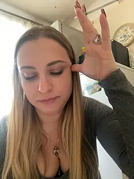 OlgaBuzzz online show from 03.04.25