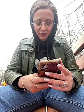 OlgaBuzzz online show from 03.21.25