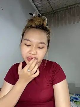Odette68 online show from 05.21.26