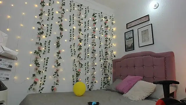 Debora brown online show from 01.11.25