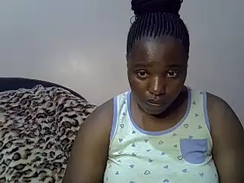 Snapshot of sweet_gal01 chatting on 01.03.25 sweet gal01 online show from 01.03.25