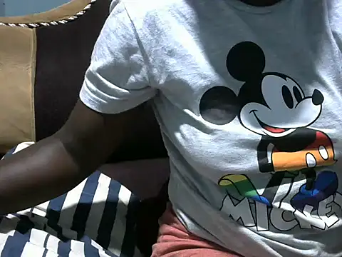 Snapshot of sweet_gal01 chatting on 02.28.26 sweet gal01 online show from 02.28.26