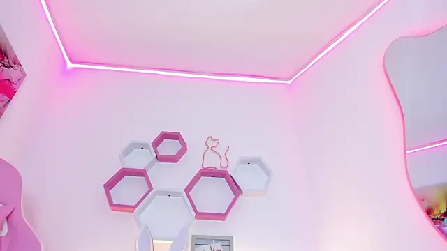  Ameliie online show from 03.15.25