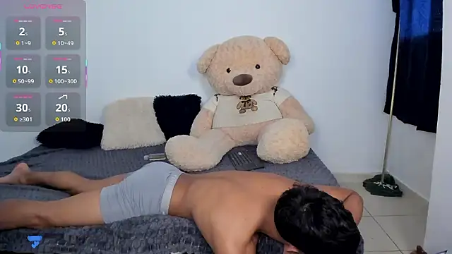 Snapshot of LittleParker chatting on 02.05.26 LittleParker online show from 02.05.26