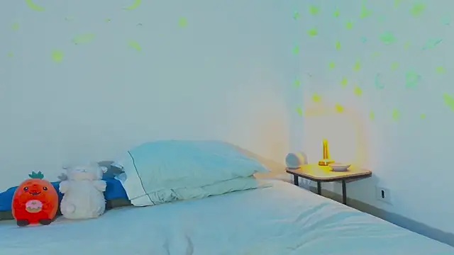 Snapshot of arnold_laurent_ chatting on 02.09.25 arnold laurent online show from 02.09.25