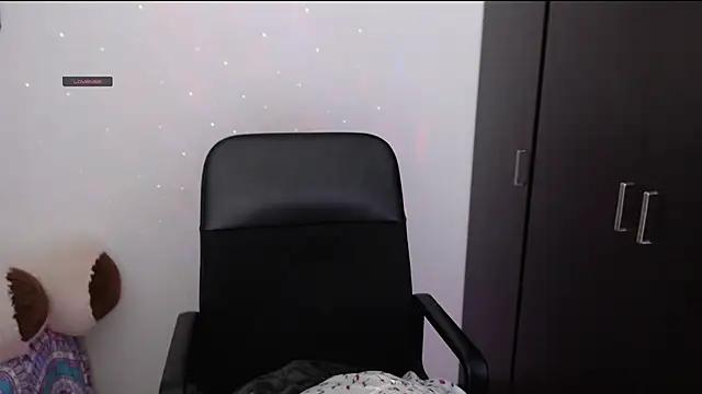 Suzanne abbey online show from 11.26.25