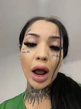 CreamyInkky  online show from 09.10.25