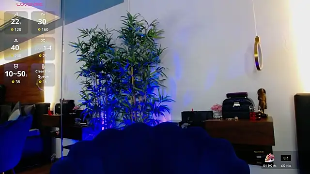 CreamyInkky  online show from 12.15.25