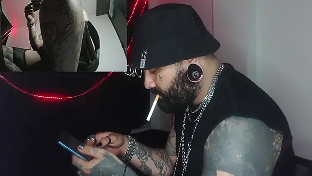 darkclothes online show from 12.21.24