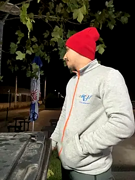 Snapshot of baramadalin chatting on 11.22.25 baramadalin online show from 11.22.25