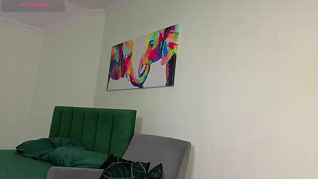 Snapshot of Frostyy_fire chatting on 02.27.25 Frostyy fire online show from 02.27.25