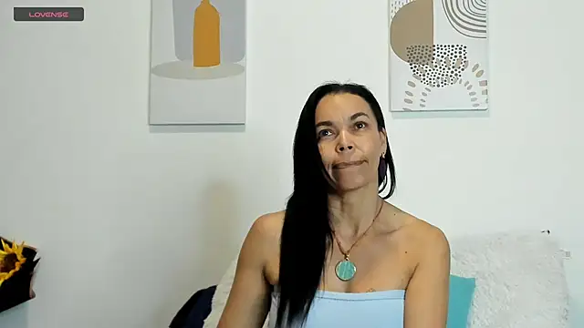 Evawalker  online show from 03.07.25