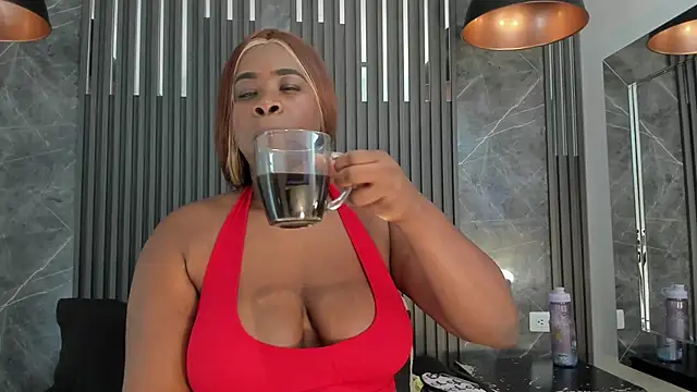 SaraiEvans online show from 09.19.25