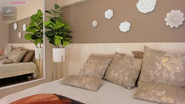 AylinMillerxs online show from 01.30.25