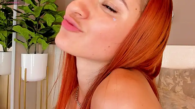 AylinMillerxs online show from 02.25.25