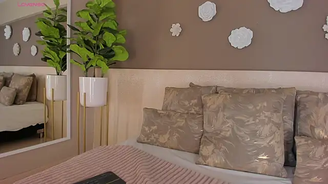 AylinMillerxs online show from 03.15.25