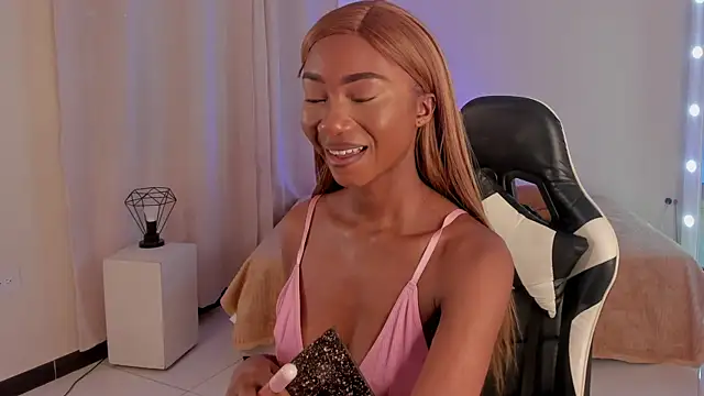 SavannahWildee online show from 01.16.25