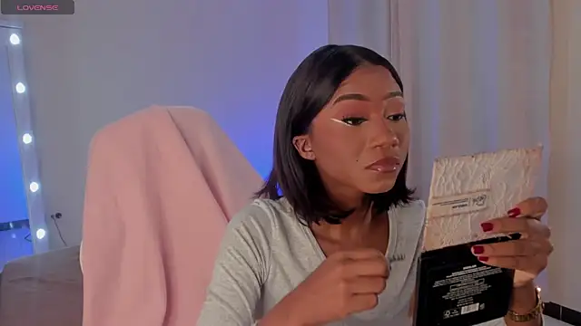 SavannahWildee online show from 02.05.25