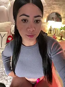  MadiLee  online show from 12.19.24