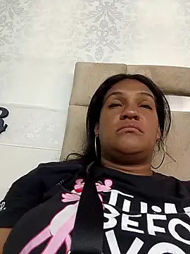 Michelle Brito1 online show from 02.15.25