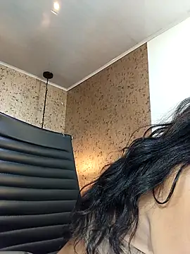 Michelle Brito1 online show from 09.28.25