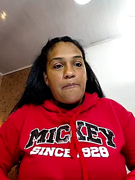 Michelle Brito1 online show from 11.21.25