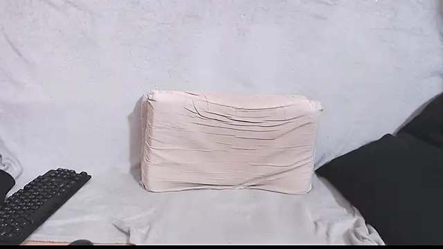 Snapshot of qustci-couple chatting on 02.07.25 qustci-couple online show from 02.07.25