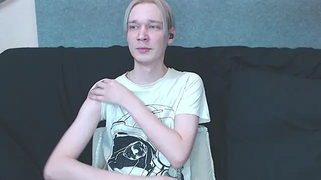 Snapshot of qustci-couple chatting on 03.03.25 qustci-couple online show from 03.03.25