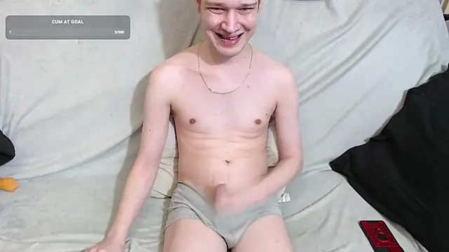 Snapshot of qustci-couple chatting on 03.12.25 qustci-couple online show from 03.12.25