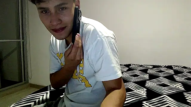 Snapshot of pipeynick chatting on 02.25.26 pipeynick online show from 02.25.26