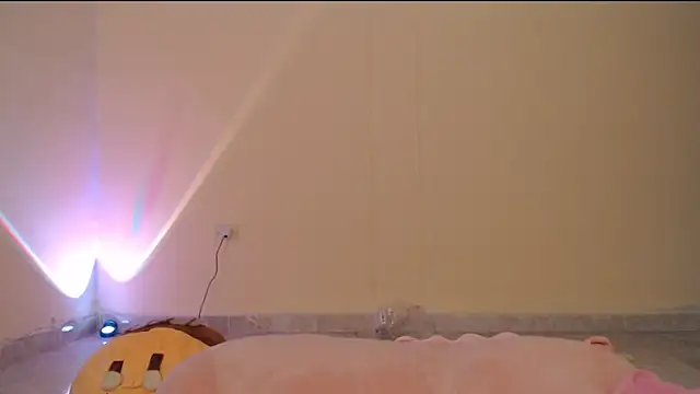  maiahairy  online show from 01.08.25