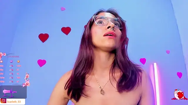 Scarlet Red  online show from 02.27.25