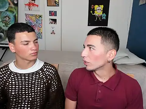 Snapshot of sweet_boys_xx chatting on 12.16.24 sweet boys xx online show from 12.16.24