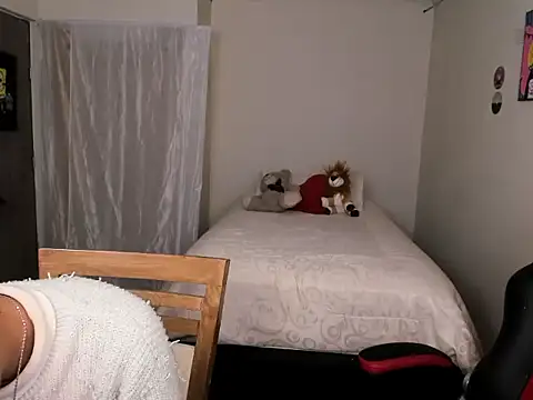 Snapshot of sweet_boys_xx chatting on 03.12.25 sweet boys xx online show from 03.12.25