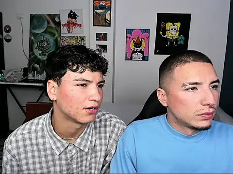 Snapshot of sweet_boys_xx chatting on 09.11.25 sweet boys xx online show from 09.11.25