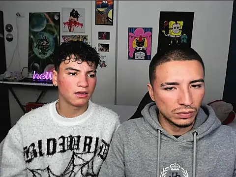 Snapshot of sweet_boys_xx chatting on 10.14.25 sweet boys xx online show from 10.14.25