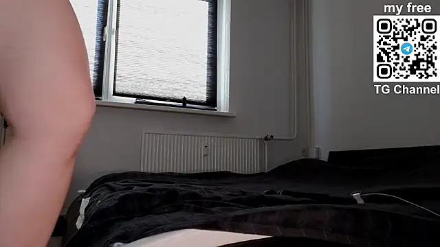 Snapshot of cherry_pie_888 chatting on 03.20.25 cherry pie 888 online show from 03.20.25